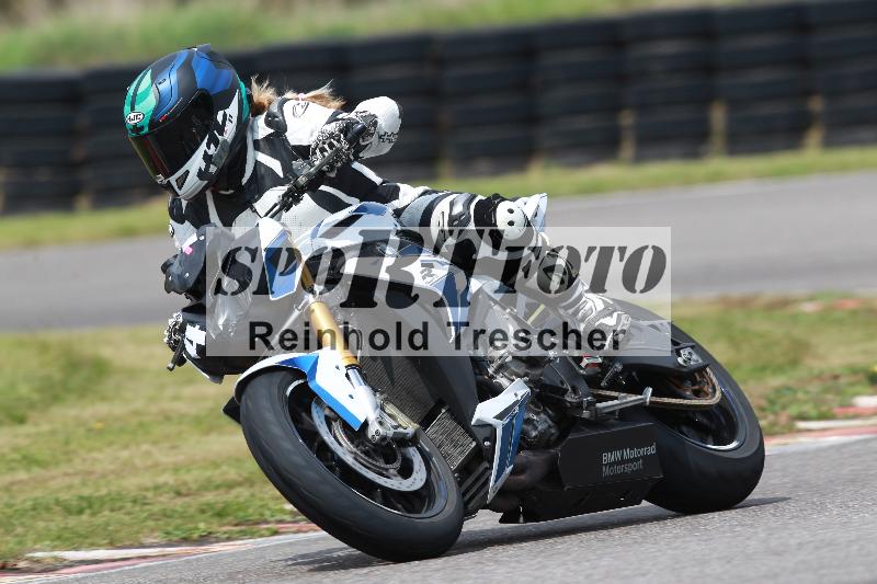 Archiv-2022/13 25.04.2022 Plüss Moto Sport ADR/Freies Fahren/4